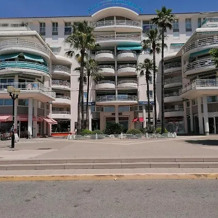 Triangle D'or Raphael Apartment Saint-Raphaël